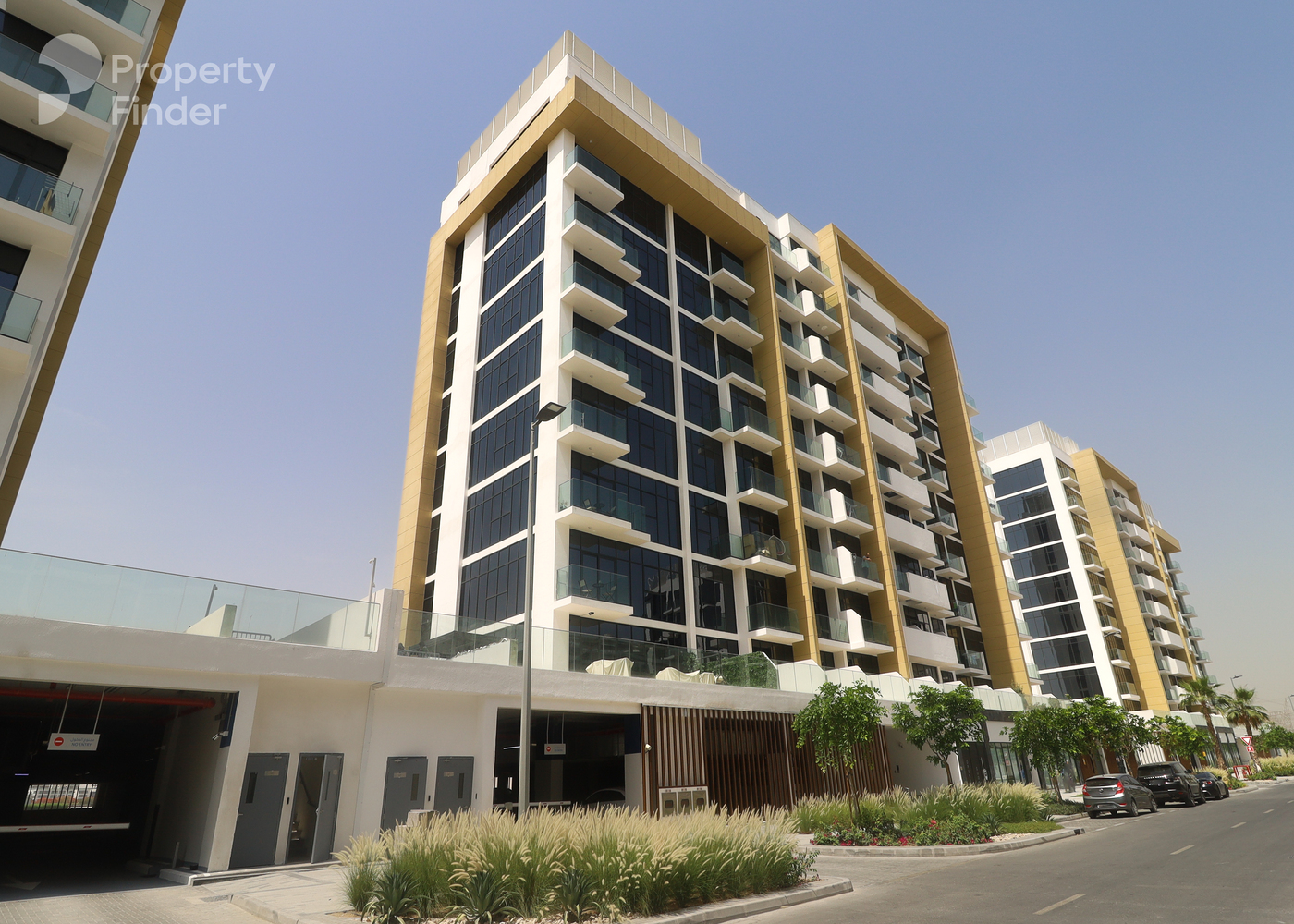 Gallery mosaic item small first