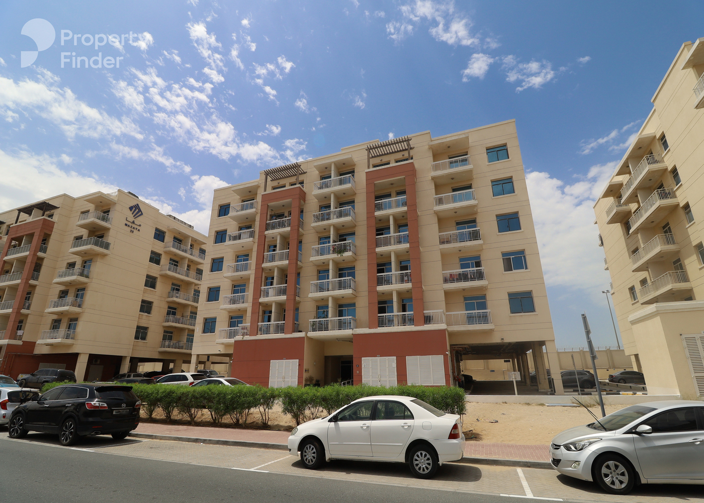 Gallery mosaic item small first