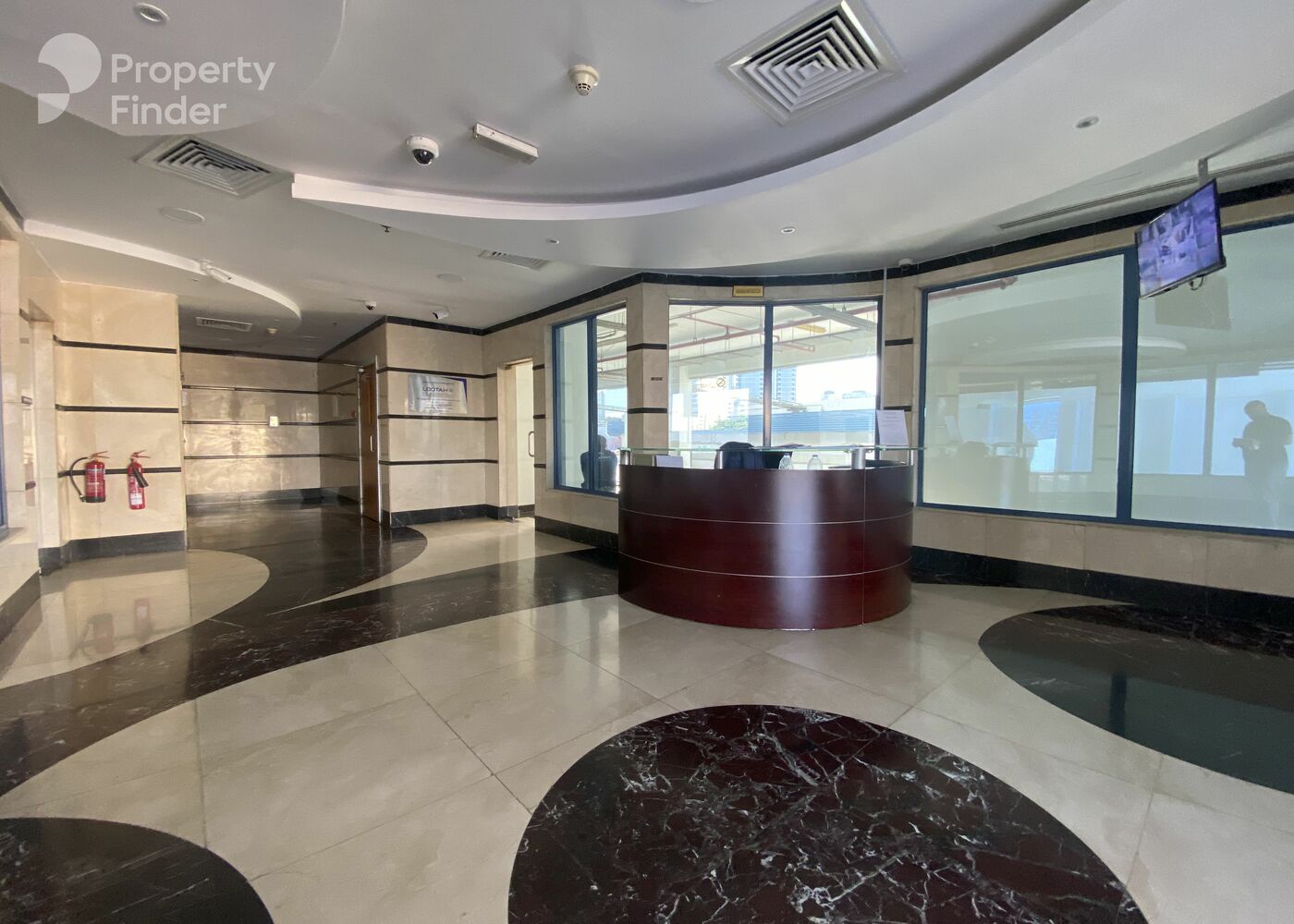 Gallery mosaic item small first