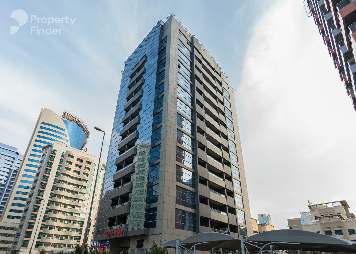 Gallery mosaic item small first