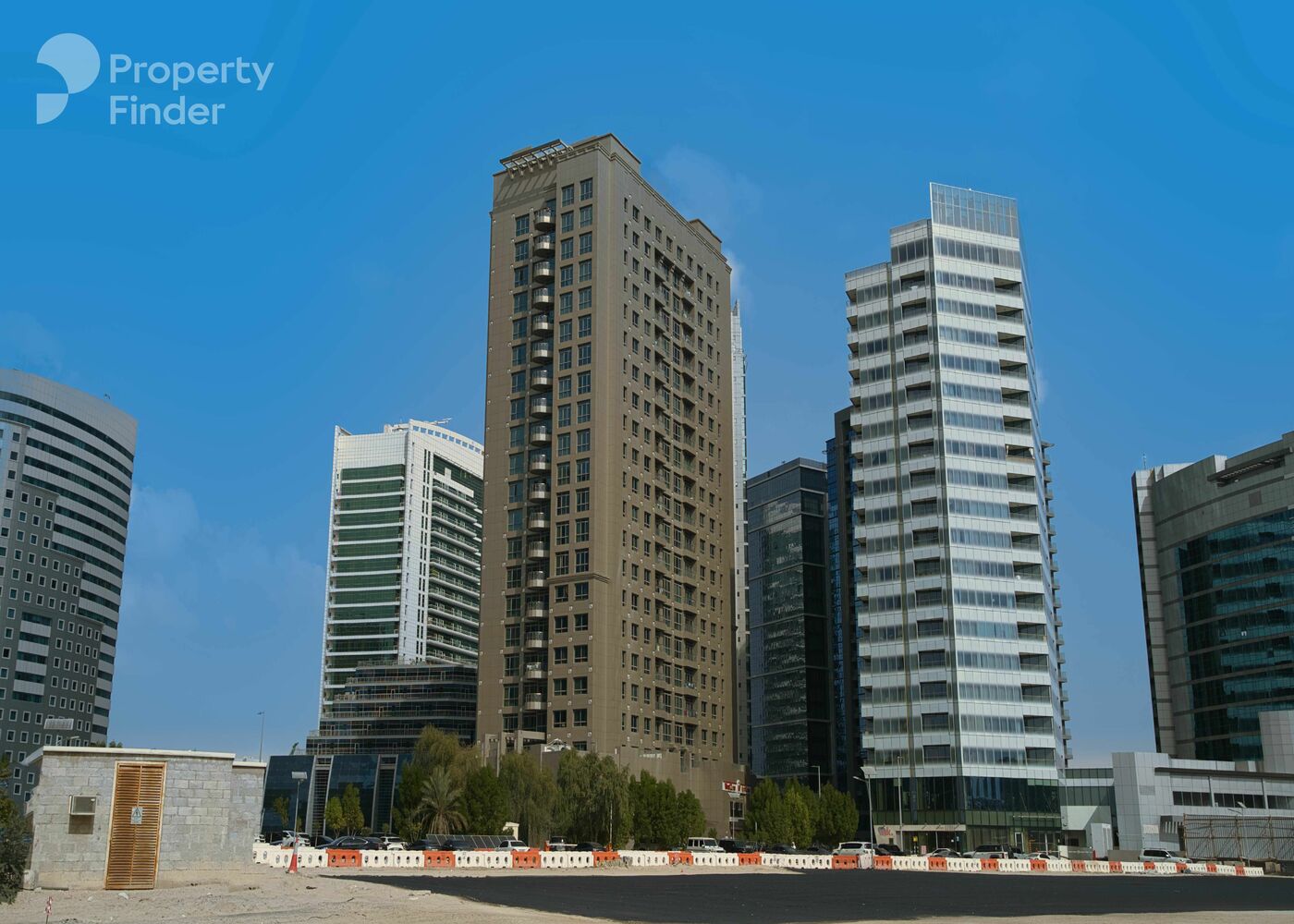 Gallery mosaic item small first