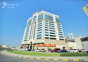 برج مركز اعمال الغانم