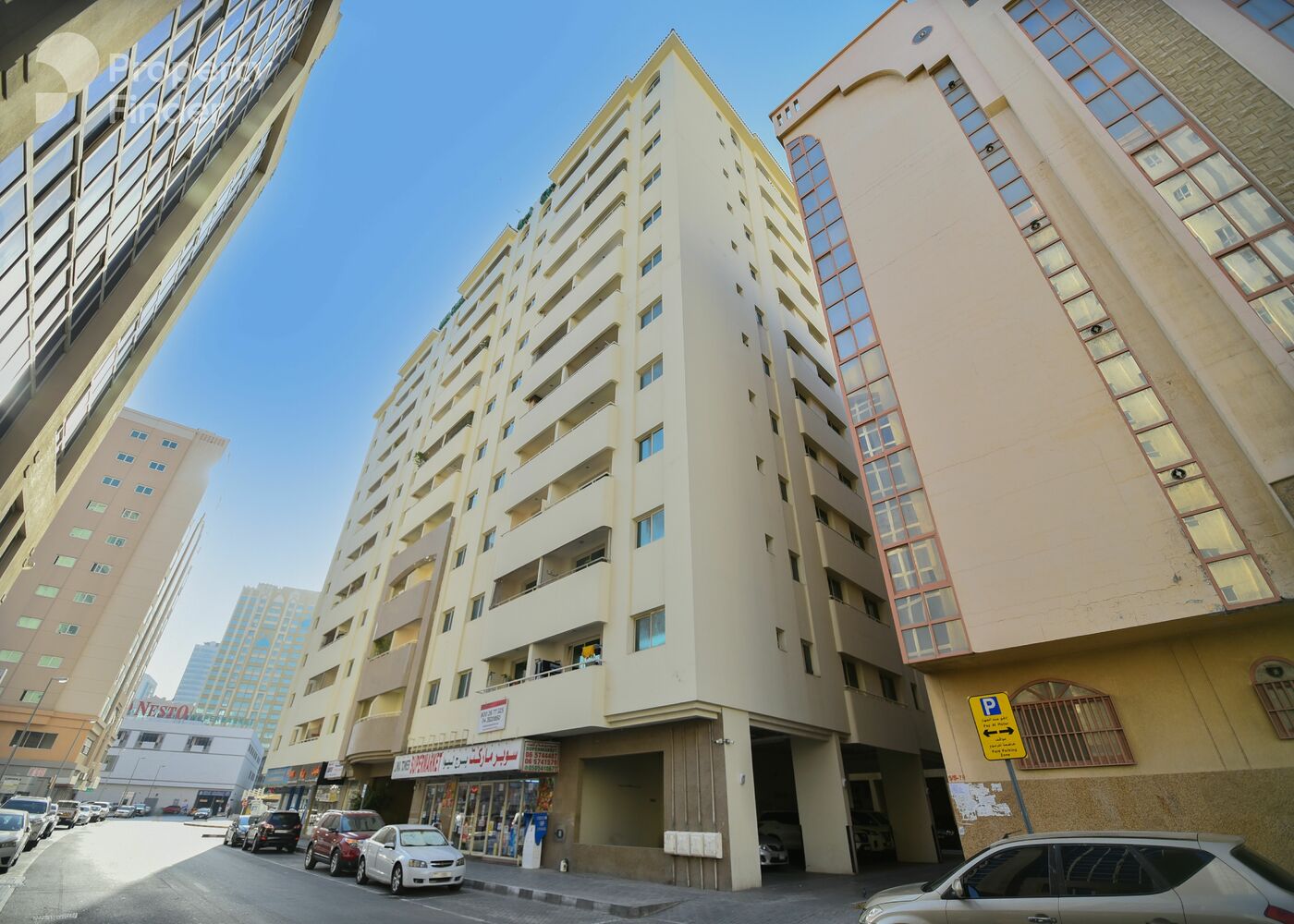 Gallery mosaic item small first