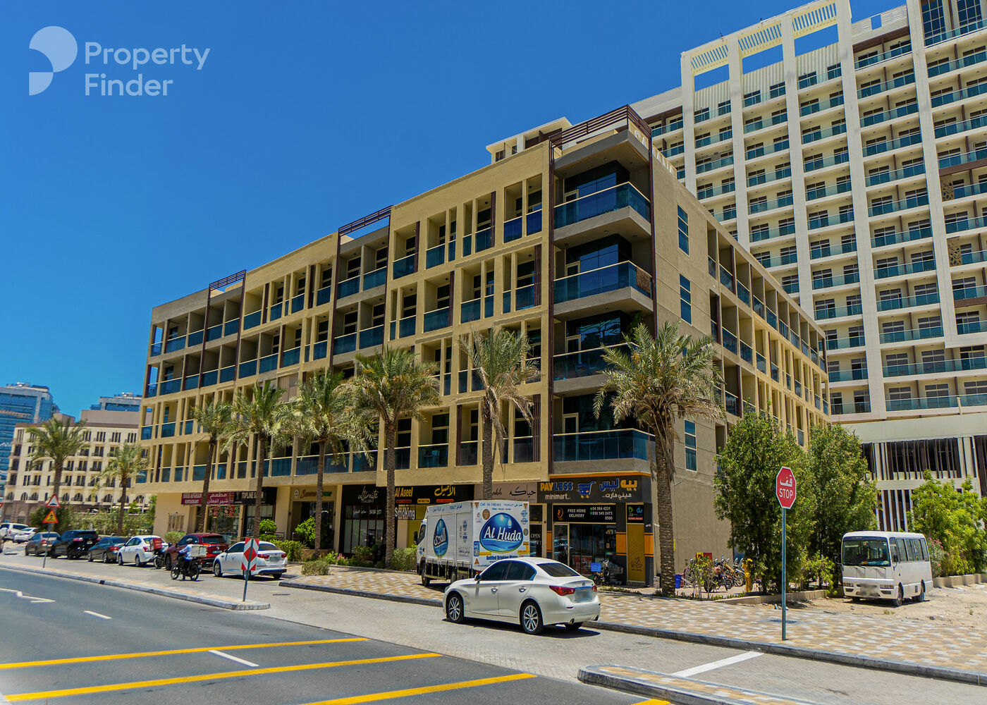 Gallery mosaic item small first