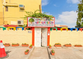 Image for Schools & Education in Maysaloon