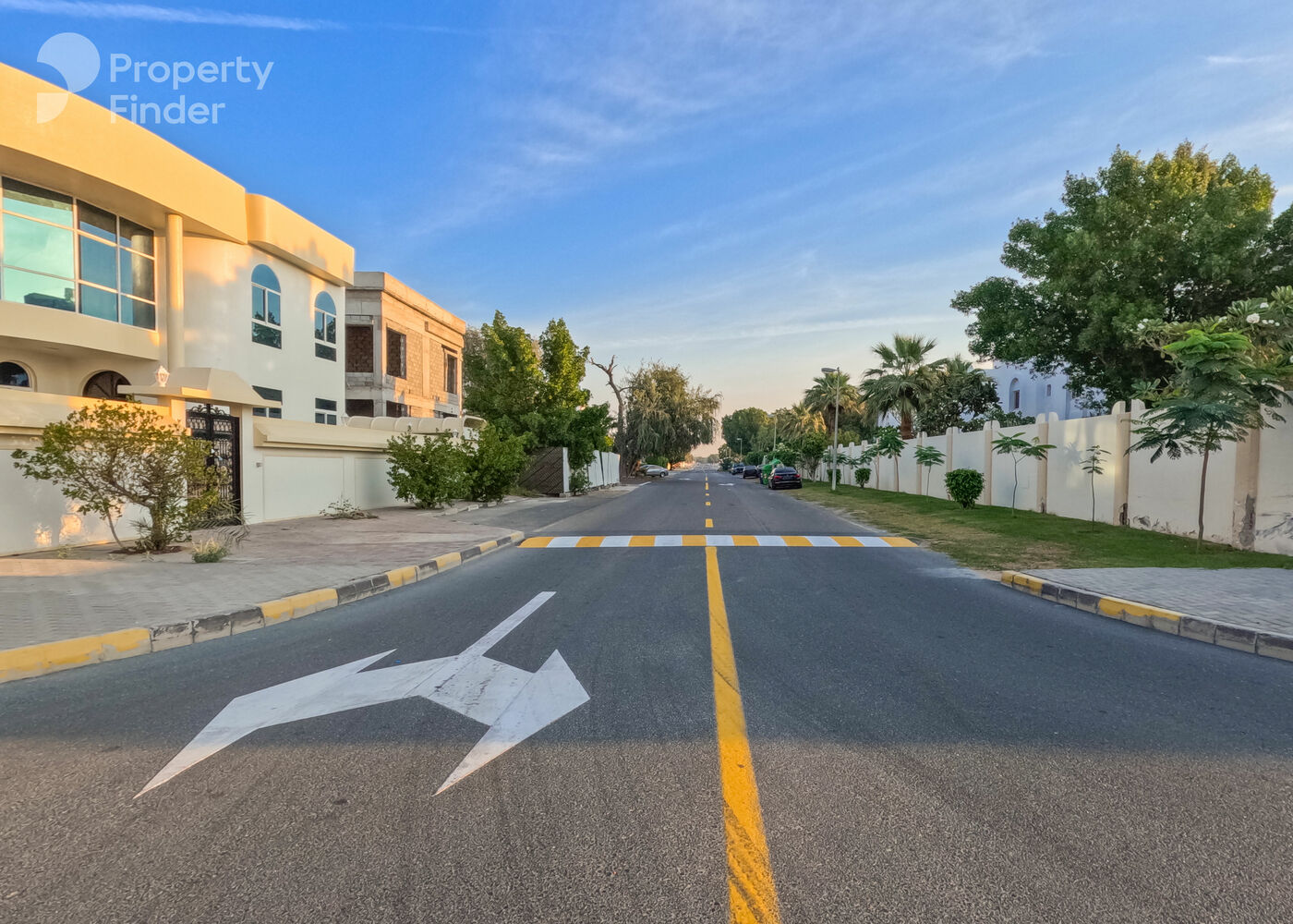 Gallery mosaic item small first