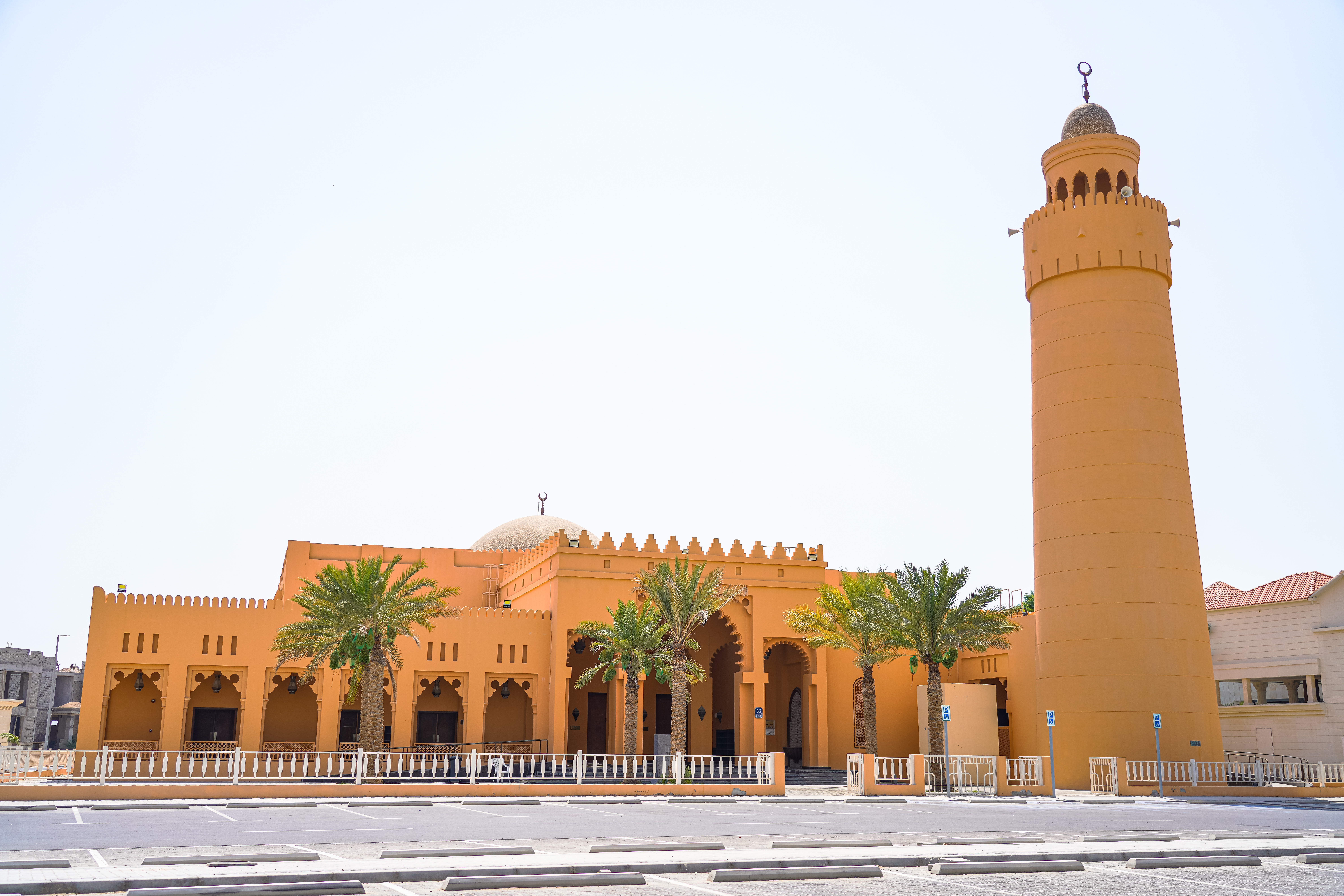مدينة خليفة
