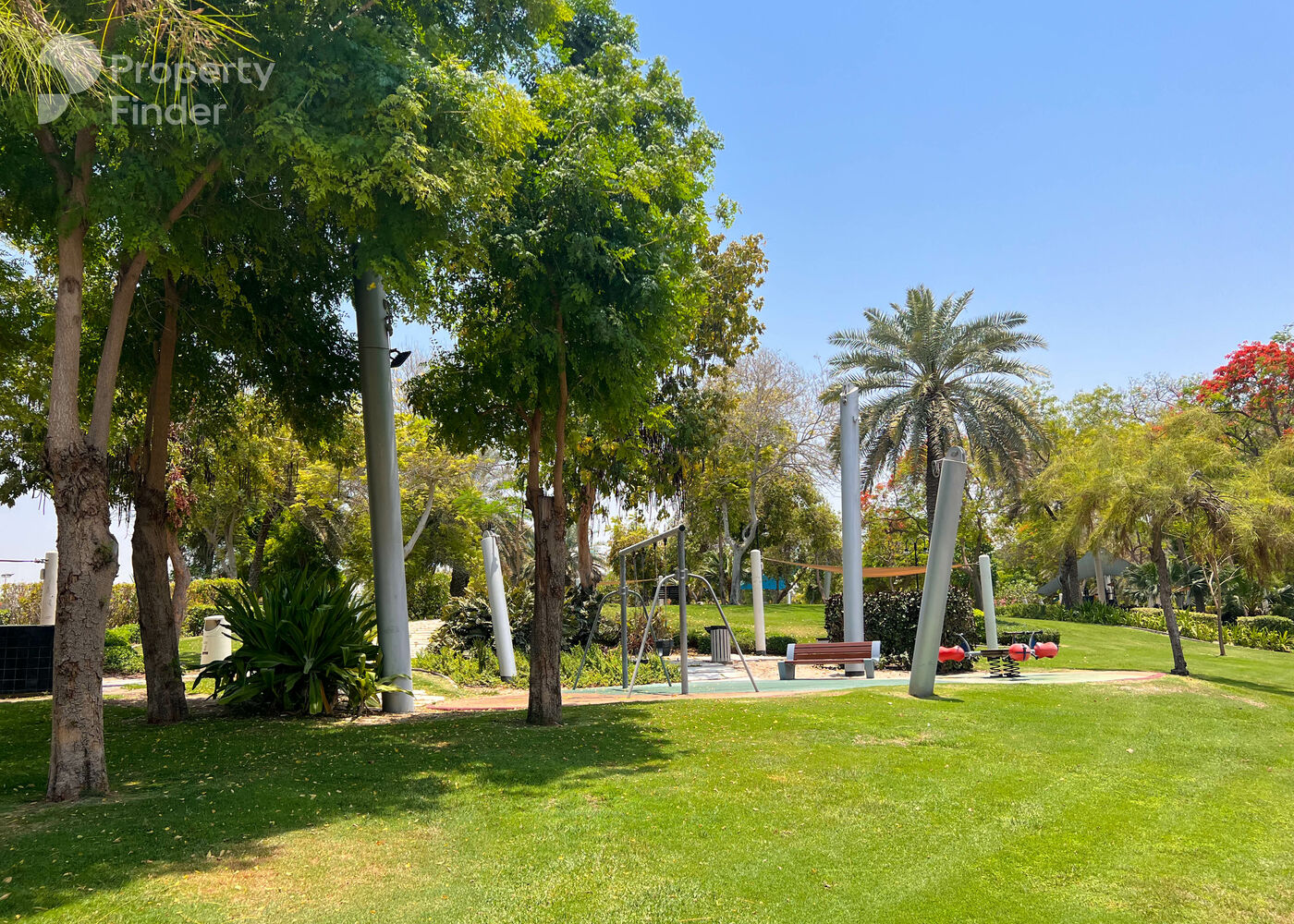 Gallery mosaic item small first