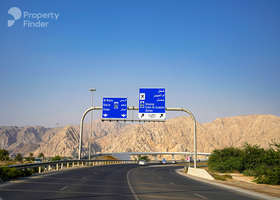 صورة لـ أخرى في الرمس