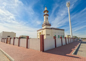 Image for Religious Places in Seih Al Uraibi