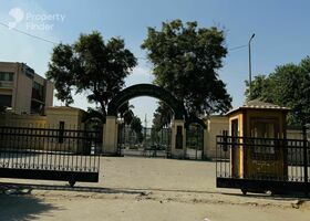 صورة لـ Schools & Education في شبرا الخيمة