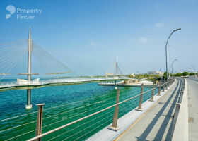 صورة لـ  في الواجهة المائية