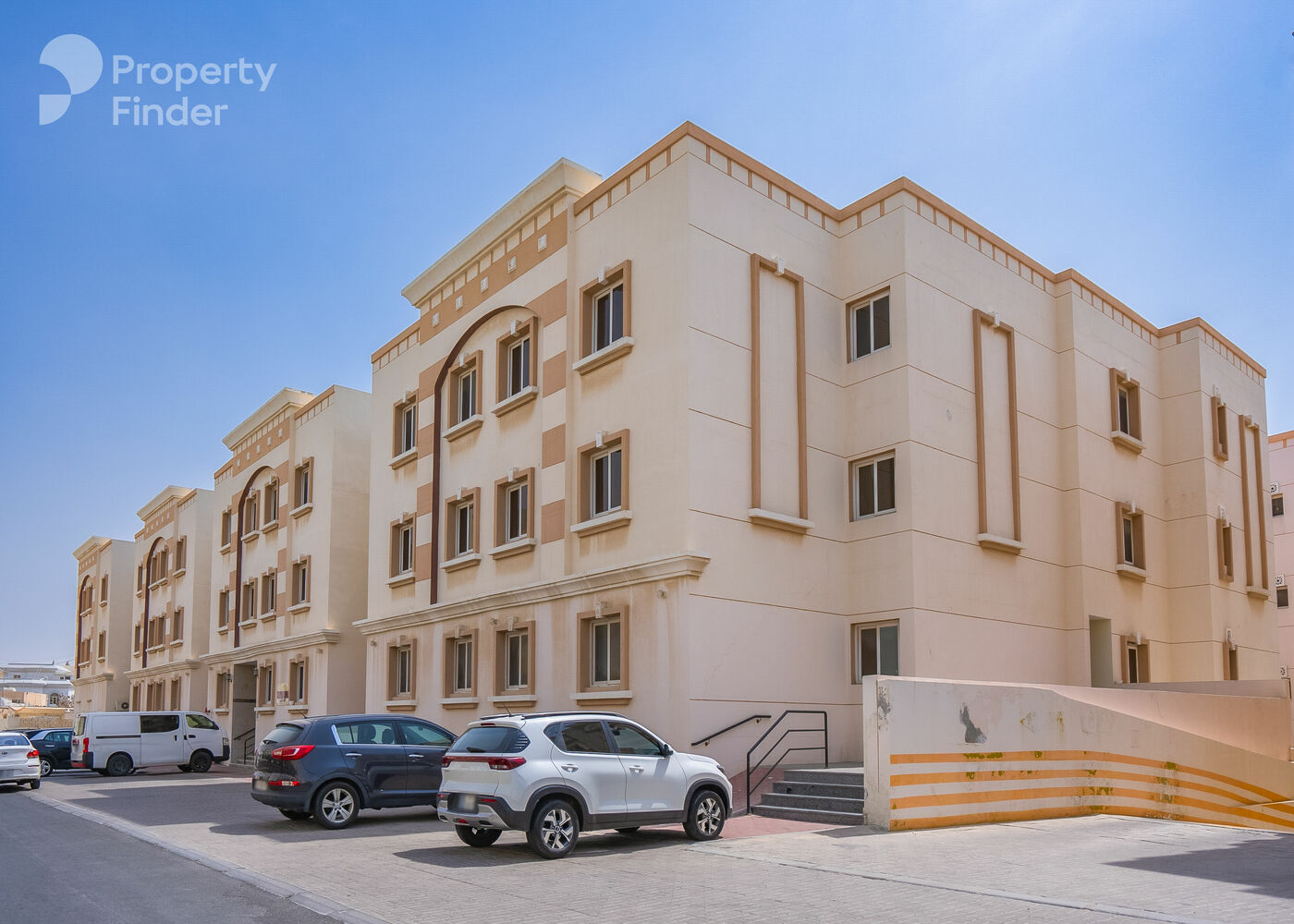 1000154 - Property Image 3